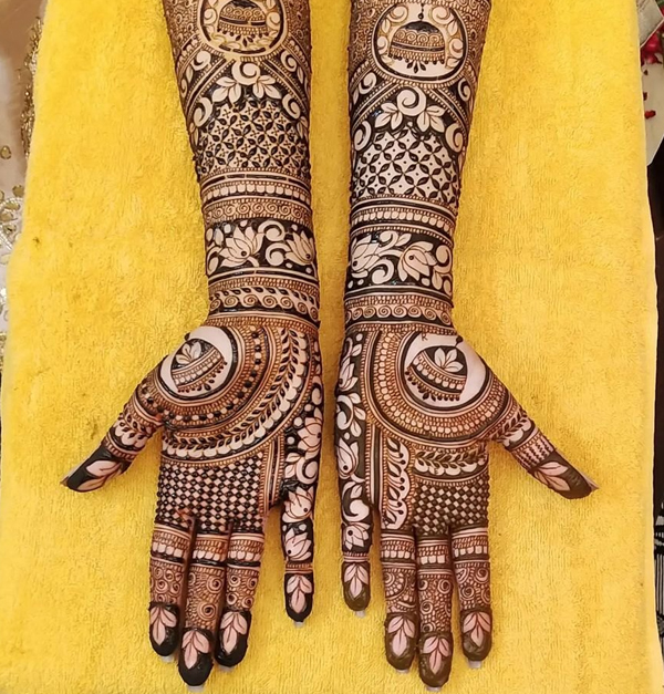 Bridal Makeup Service in Royapuram